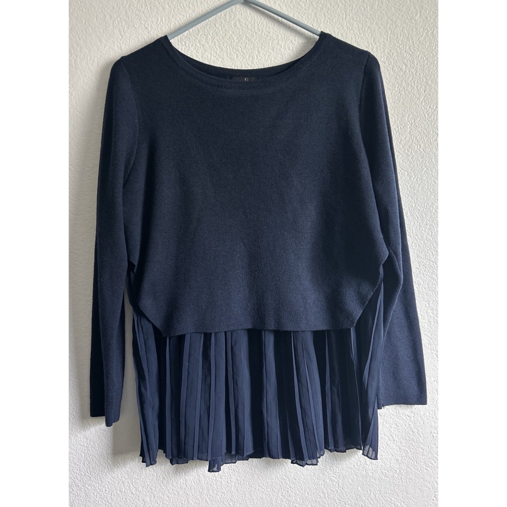 On Twelfth  Navy Long Sleeve Preppy Raven Vibe Top w/ Pleated Chiffon Hem Sz L